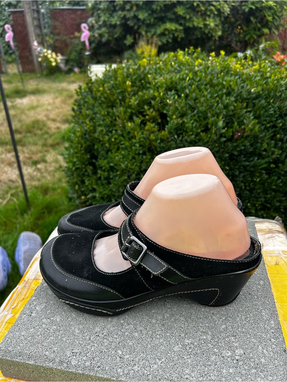 White Mountain Women’s Black Mary Jane Wedge Mules Clog with Buckle Strap Sz 9M